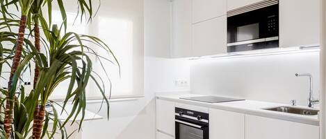 Lave-vaisselle, vaisselle et ustensiles