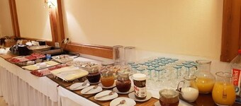 Hotel Hafez - Single room with bathroom