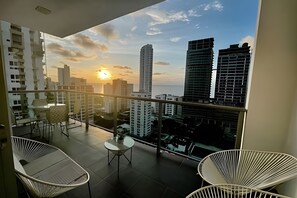 Apartamento básico | Restaurante al aire libre