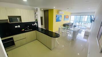 Basic Apartment | Interior