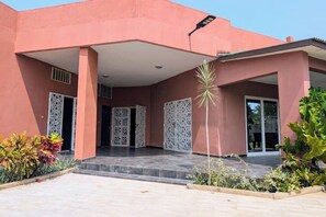Exterior - Furnished villa rental, Ouidah in Benin (Ouidah)