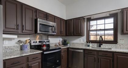 Spacious Golf Course Townhouse