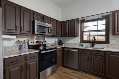 Spacious Golf Course Townhouse