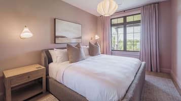 2-Bedroom Suite | 2 Kings, Kitchenette, Fireplace | Lits supplémentaires