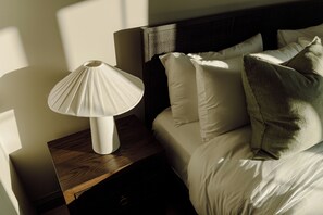 2-Bedroom Suite | 1 King, 2 Twins, Kitchenette, Fireplace | Extra beds - The Penrose Suites (Saint Marys)