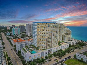 View from property - Lux Two BR Suite at W Fort Lauderdale (Fort Lauderdale)