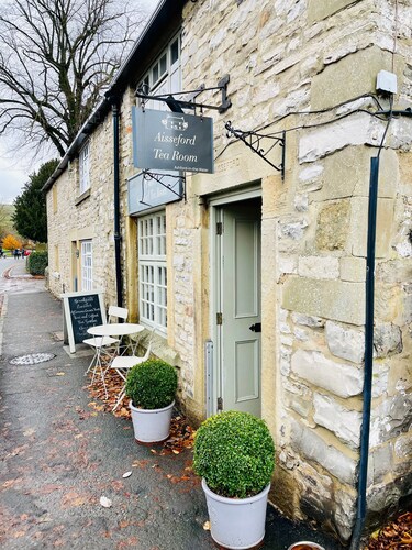 The Bakewell Retreat - Hot tub - Pets - Sleeps 9