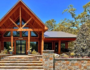 Exterior - Creekside Cabin w/2 Hot Tubs, Fire Pit, Playground (Broken Bow)