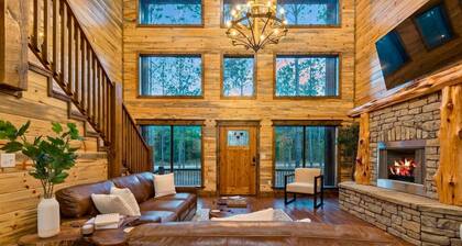 Creekside Cabin w/2 Hot Tubs, Fire Pit, Playground