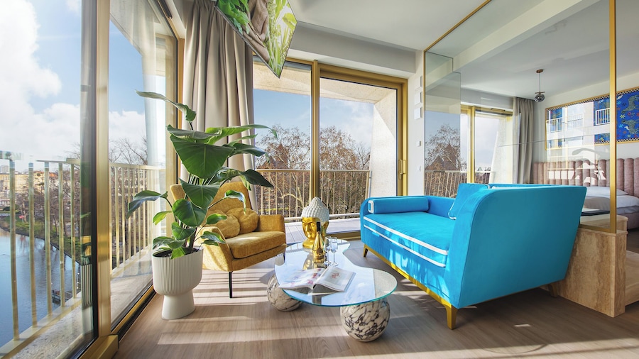 Boulevard Drobnera Residence