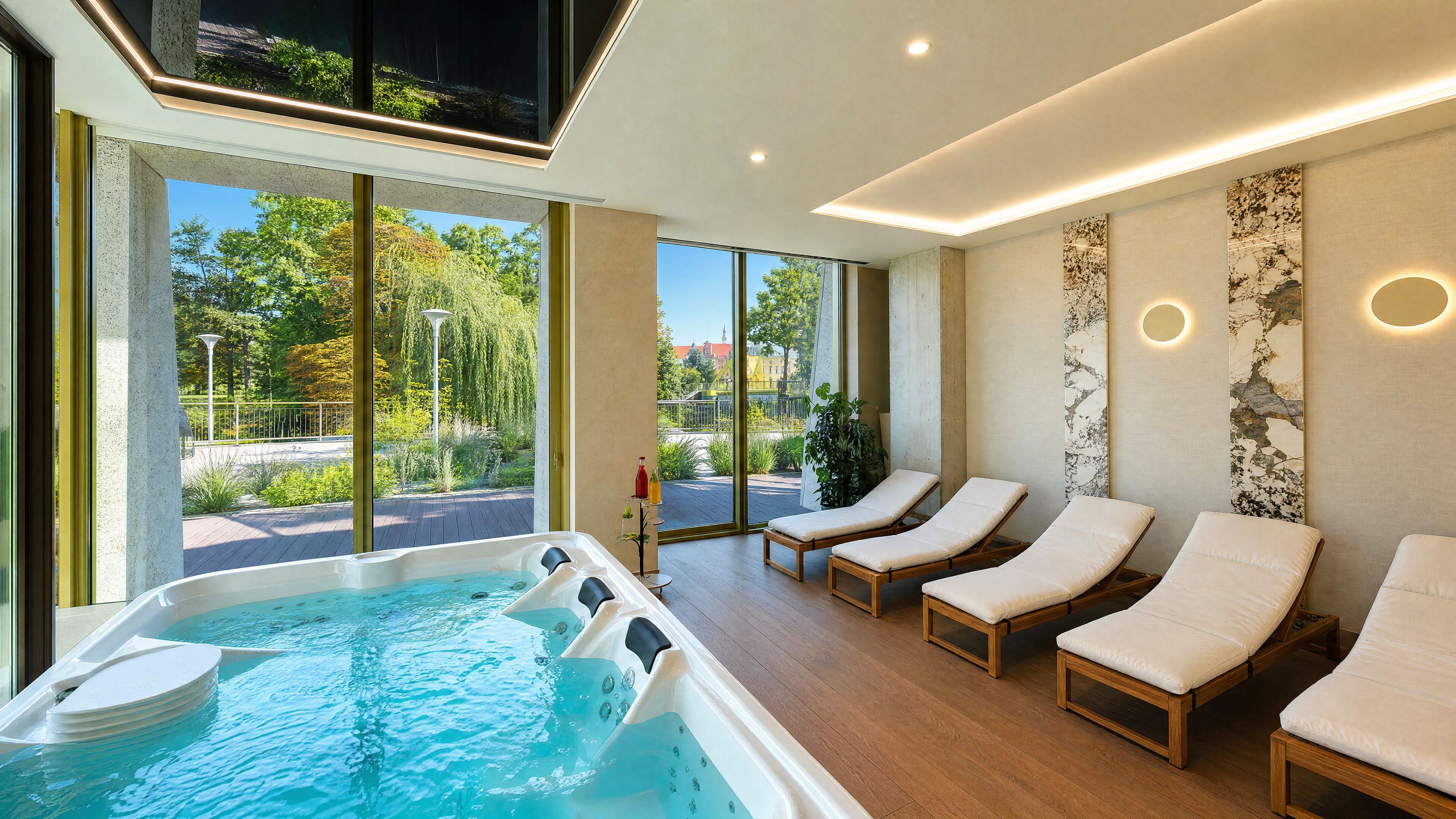 Indoor spa tub