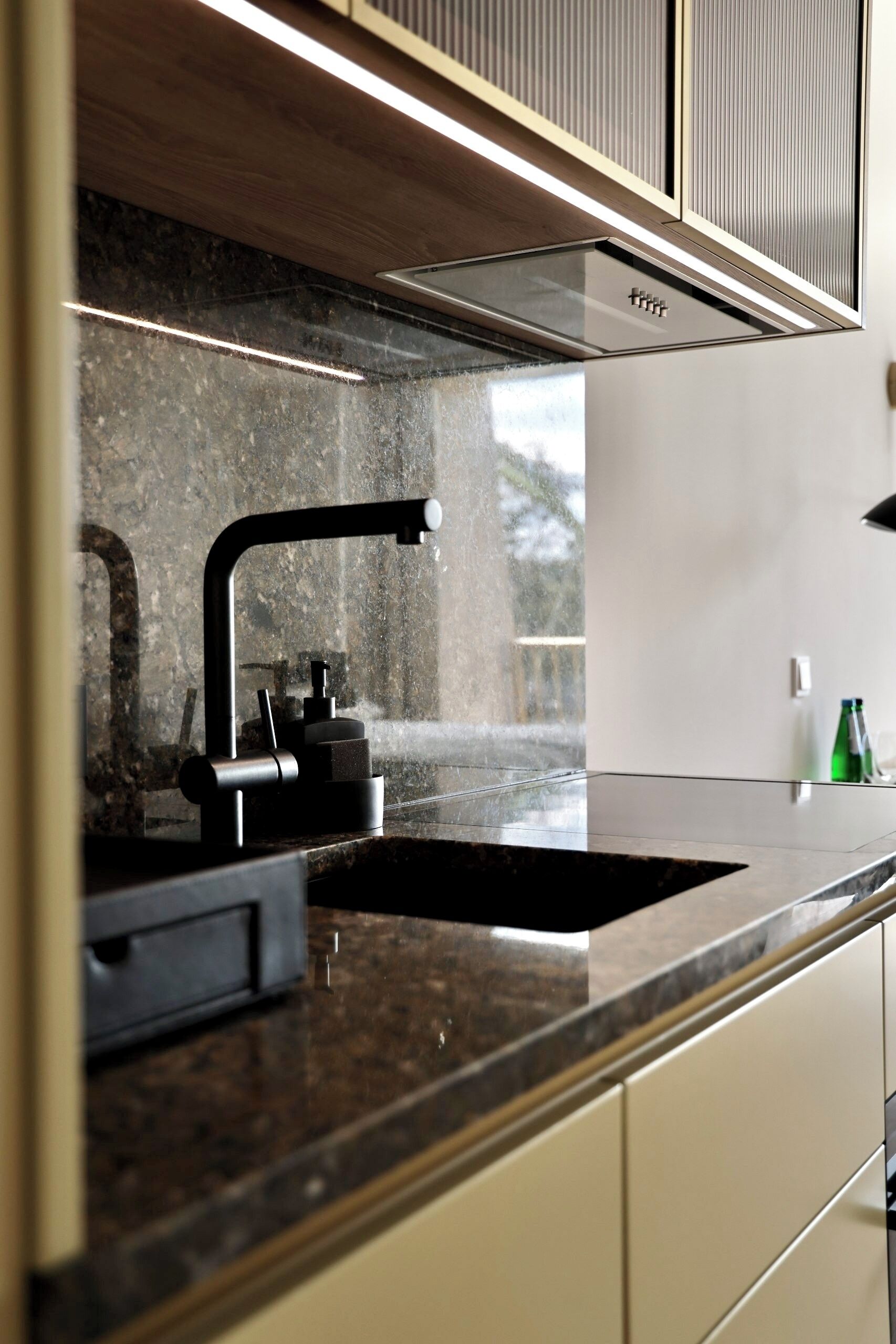 Foto - Boulevard Drobnera Residence - Apartamenty z widokiem na Odrę