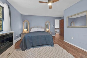 4 soverom, strykejern/-brett, reiseseng for barn og wi-fi