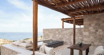 Deluxe Suite by Horizon Suites Milos