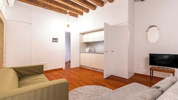 Apartemen | Area keluarga | Televisi 35-inci dengan saluran TV digital