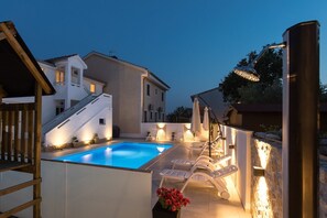 A heated pool - Stylish Apartment LiJan °2 with Sea View and Heated Pool (Krk)