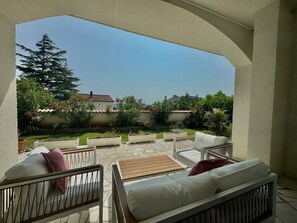 Terrace/patio - Apartment KrisTina with pool, family friendly, WiFi, parking, pets allowed (Krk)