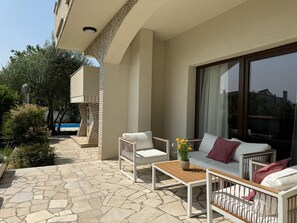 شرفة/رواق