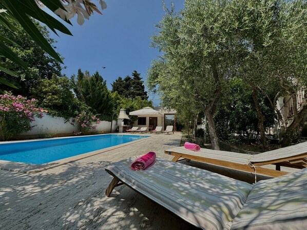 Pool - Apartment KrisTina with pool, family friendly, WiFi, parking, pets allowed (Krk)