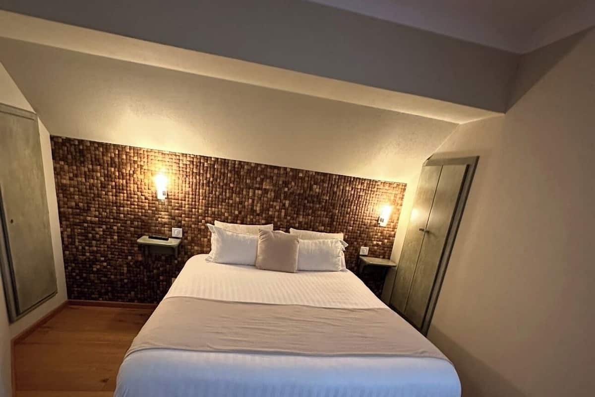 Doppelzimmer | Kostenloses WLAN, Bettwäsche
