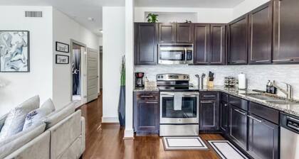 Modern Apartment with WiFi, pool and fitness room in vibrant Houston