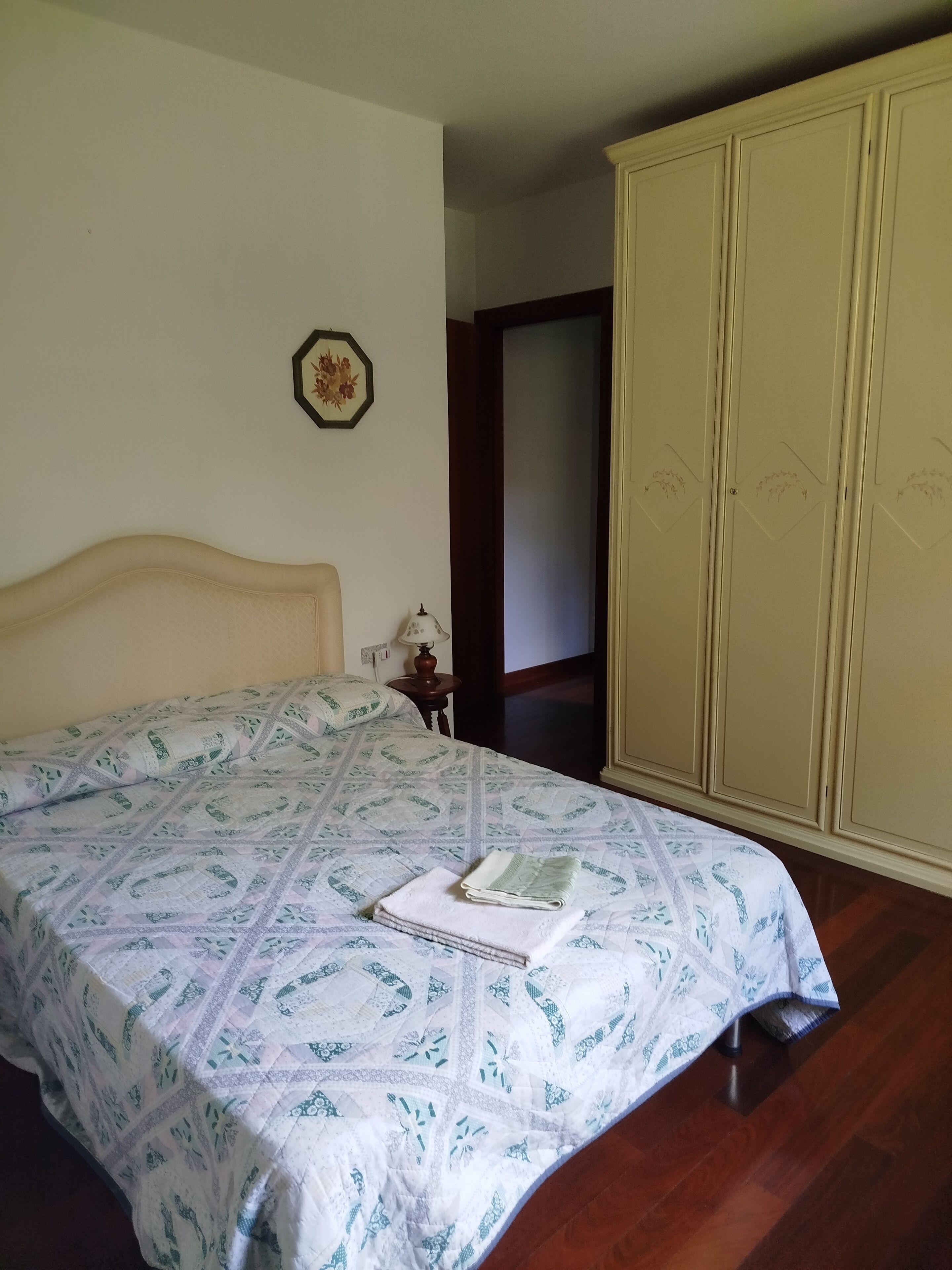 Traditional Room, 1 Large Twin Bed, Garden View | Down comforters, free WiFi, bed sheets