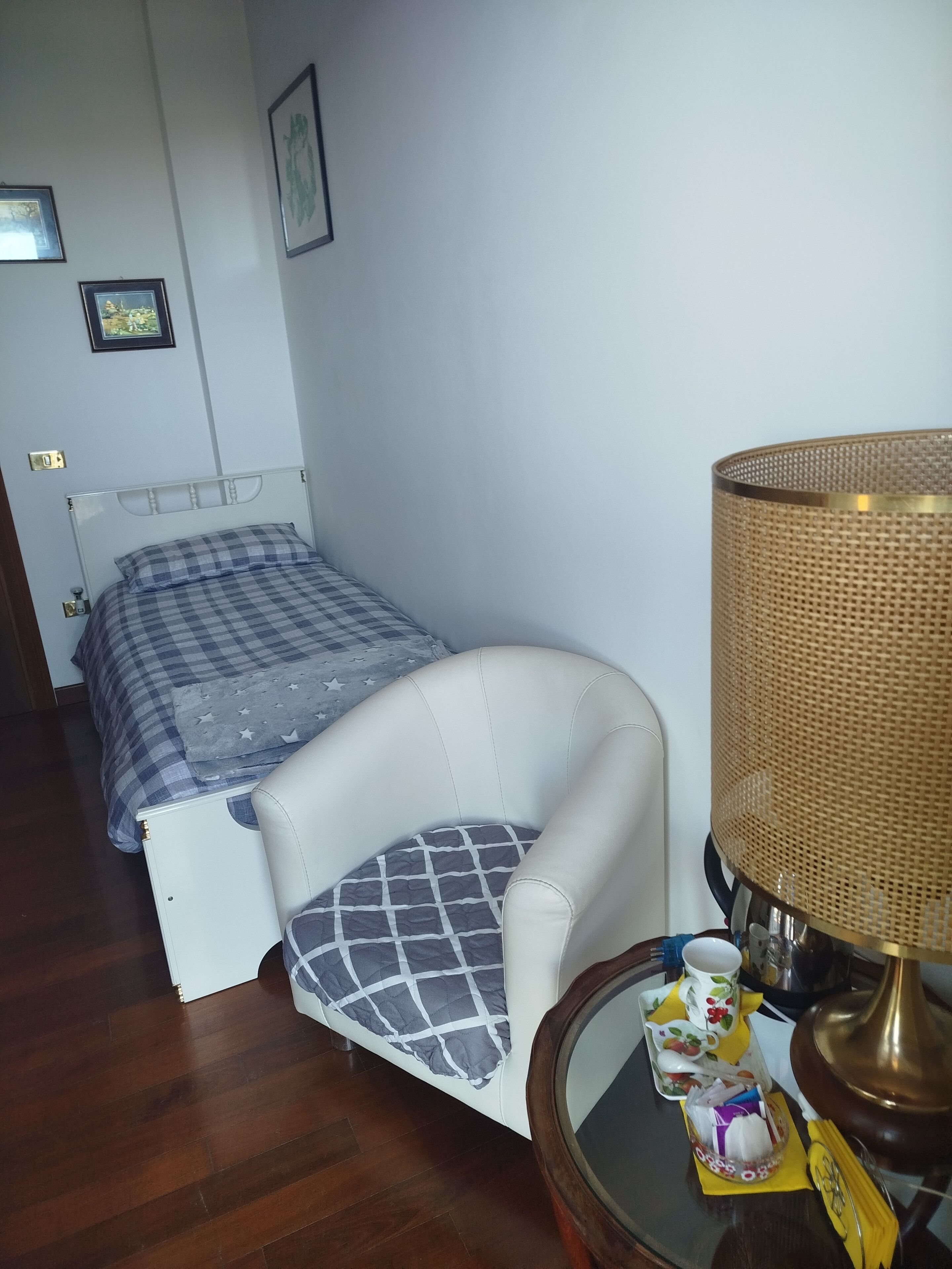 Basic Room, 1 Twin Bed, City View | Down comforters, free WiFi, bed sheets