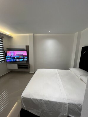 3 Schlafzimmer, Bügeleisen/Bügelbrett, WLAN, Bettwäsche