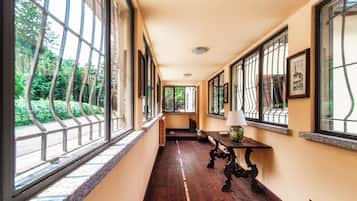 7 camere, biancheria da letto di alta qualità, copriletto in piuma