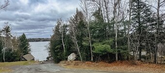 Nickerson Lake Cedar Log Home