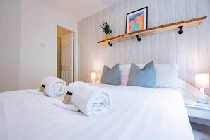 2 Schlafzimmer, Bügeleisen/Bügelbrett, Reisekinderbett, kostenloses WLAN