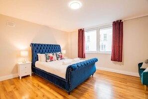 3 camere, ferro/asse da stiro, culla da viaggio, Wi-Fi gratuito