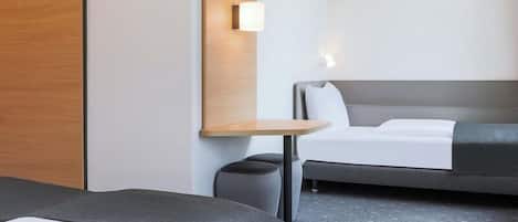 Blendingsgardiner, lydisolert og wi-fi (inkludert)