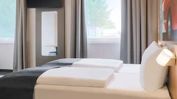 Cortinas opacas, sistema de insonorización, wifi gratis