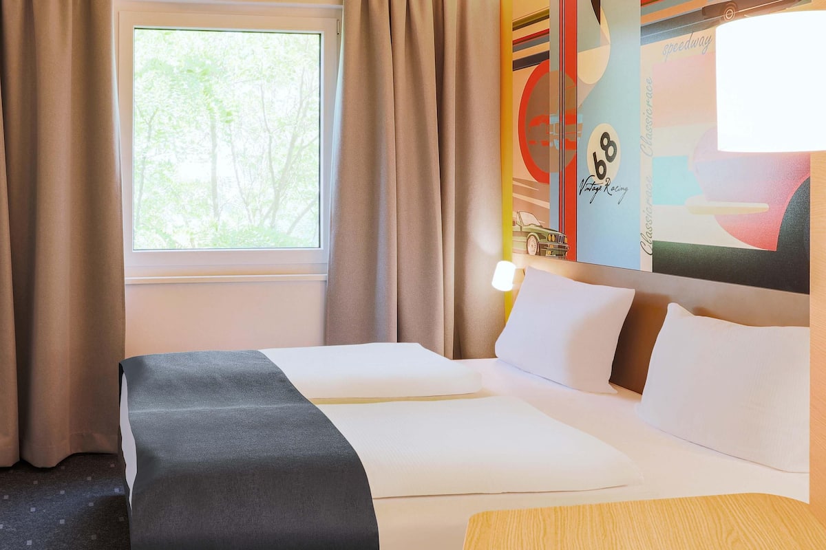 Cortinas blackout, sistema de insonorización y wifi gratis