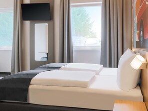 Cortinas blackout, sistema de insonorización y wifi gratis 