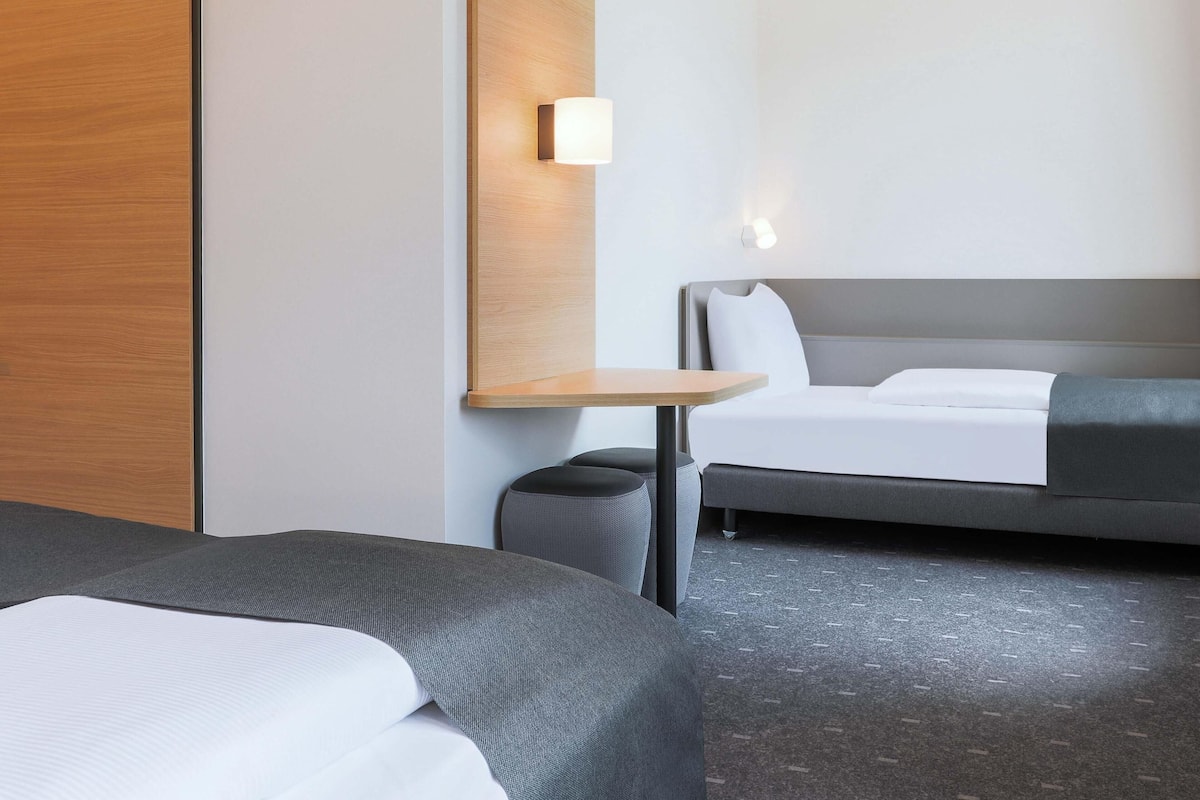 Tremannsrom | Blendingsgardiner, lydisolert og wi-fi (inkludert)