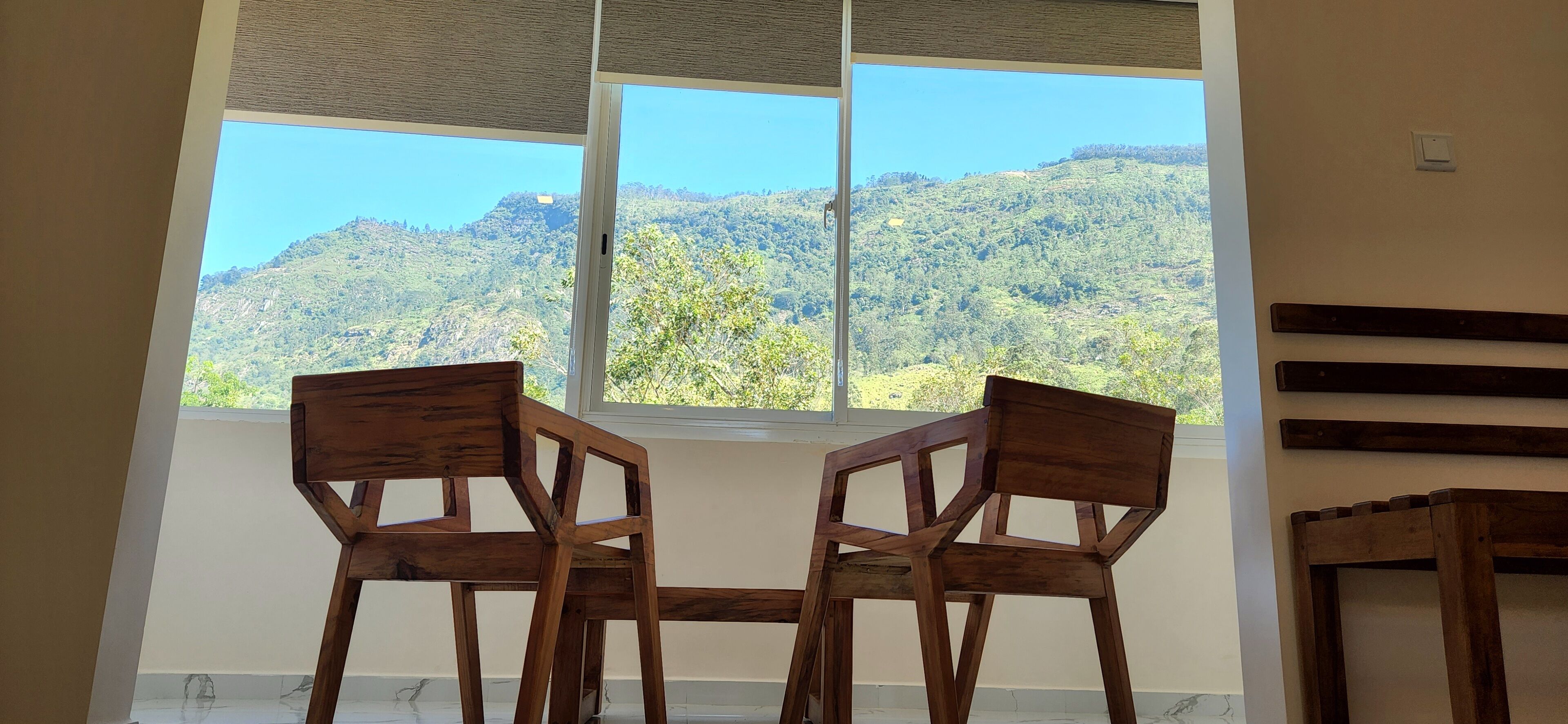 ファミリー ルーム マウンテンビュー | セーフティボックス (室内)、デスク、防音設備、アイロン / アイロン台