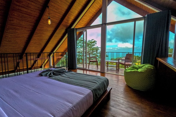 Luxury Suite, Mountain View | In-room safe, desk, soundproofing, iron/ironing board (on request)