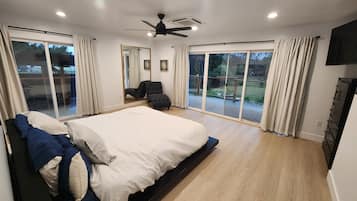 3 habitaciones, tabla de planchar con plancha, cuna de viaje y wifi