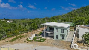 Apartment | 2 bedrooms - Modern NEW 2br1ba Nature Escape Great Location (Paradera)