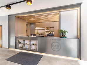 Lobby - B&B HOTEL St. Pölten (St. Pölten)