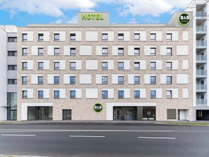 Unclassified image, 2 of 21, button - B&B HOTEL St. Pölten (St. Pölten)
