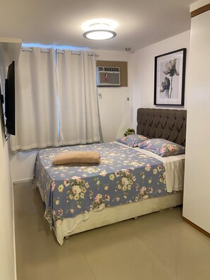 2 slaapkamers, een strijkplank/strijkijzer, wifi, beddengoed