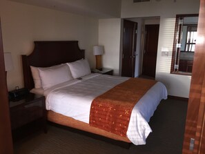2 bedrooms, iron/ironing board, WiFi, bed sheets - Ocean view 2-bedroom at Marriott's Ko'olina Beach Club (Kapolei)