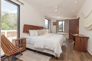 7 bedrooms, free WiFi