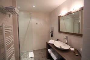 Room - Le Konine (Montceau-les-Mines)