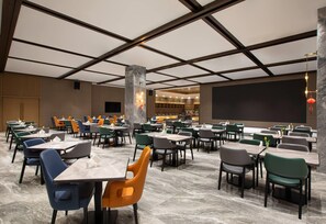 Dining - Days Hotel by Wyndham Hefei Huaihe Road Walking Street (Hefei)