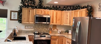 Brand-new Alaskan custom home awaits you in the heart of Hatcher Pass!