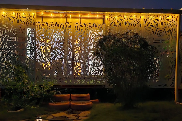 Front of property – evening/night